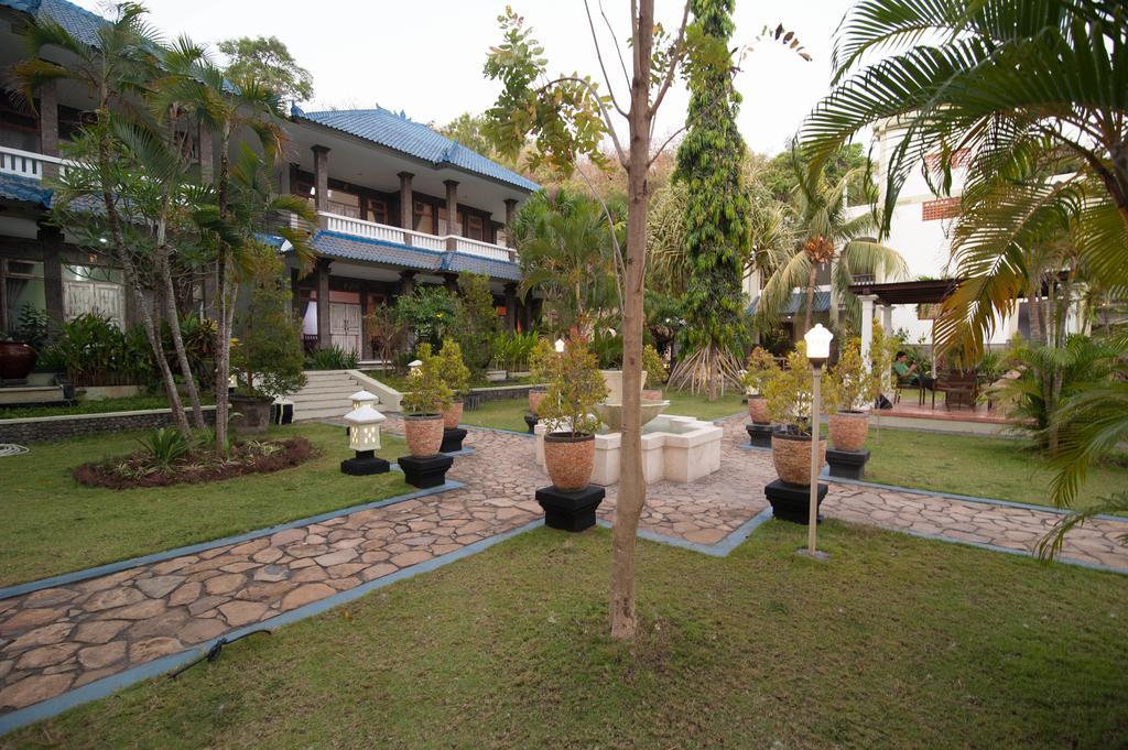 Beji Bay Resort Padang Bai Exterior foto